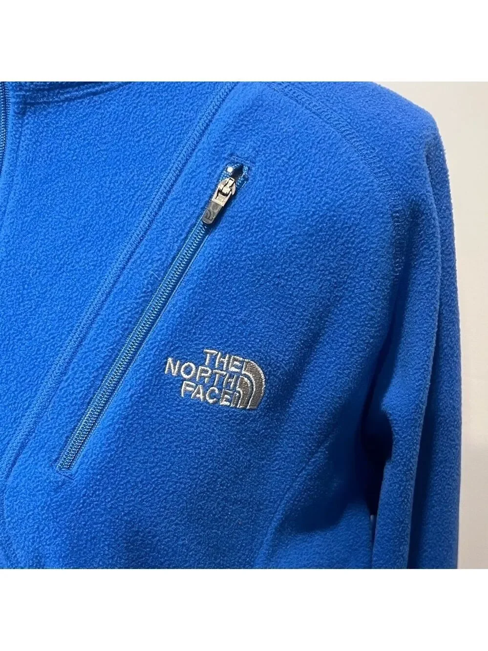 The North Face Men’s Blue Quarter Zip Fleece Top Size XL SKU#C24370